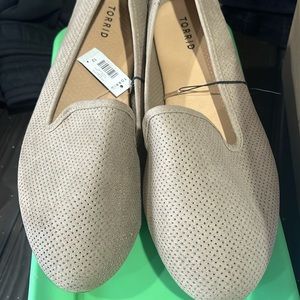 NEW Torrid Loafers, Perforated Tan Beige, Women’s Size 12